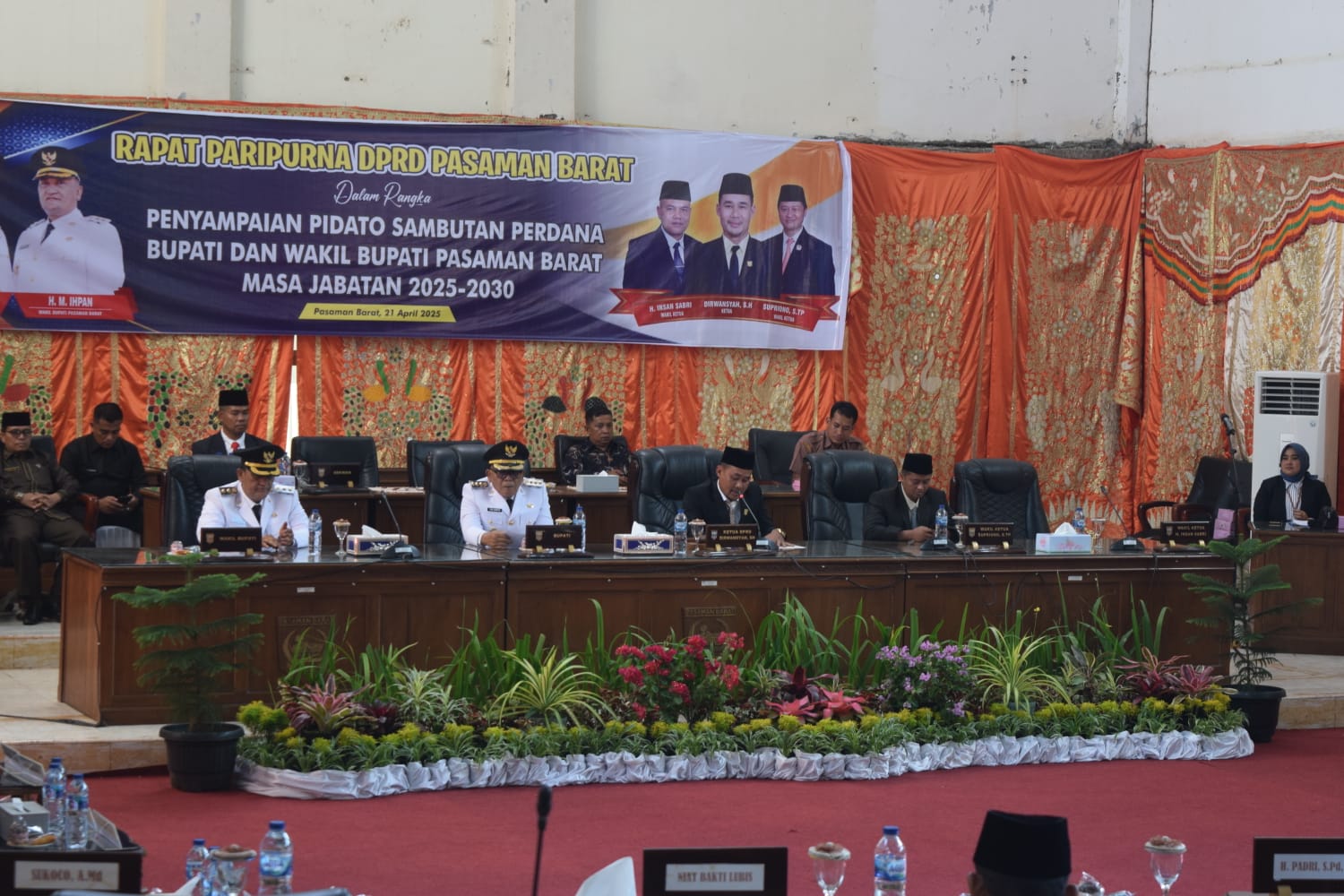 DPRD Pasbar Gelar Paripurna Penyampaian Pidato Sabutan Perdana Bupati dan Wakil Bupati Pasaman Barat